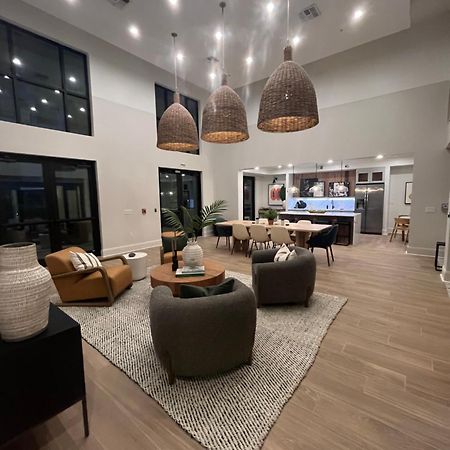 Blooming Journey In Tampa Bay! Apartman Kültér fotó