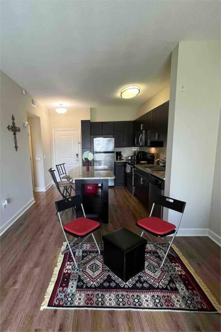 Blooming Journey In Tampa Bay! Apartman Kültér fotó