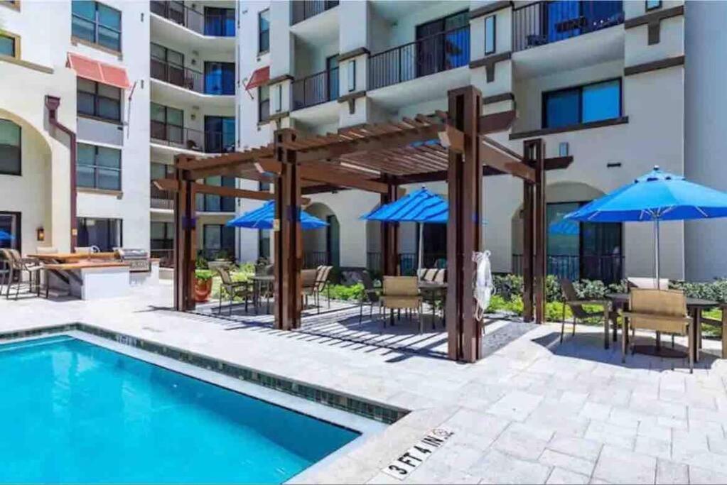Blooming Journey In Tampa Bay! Apartman Kültér fotó